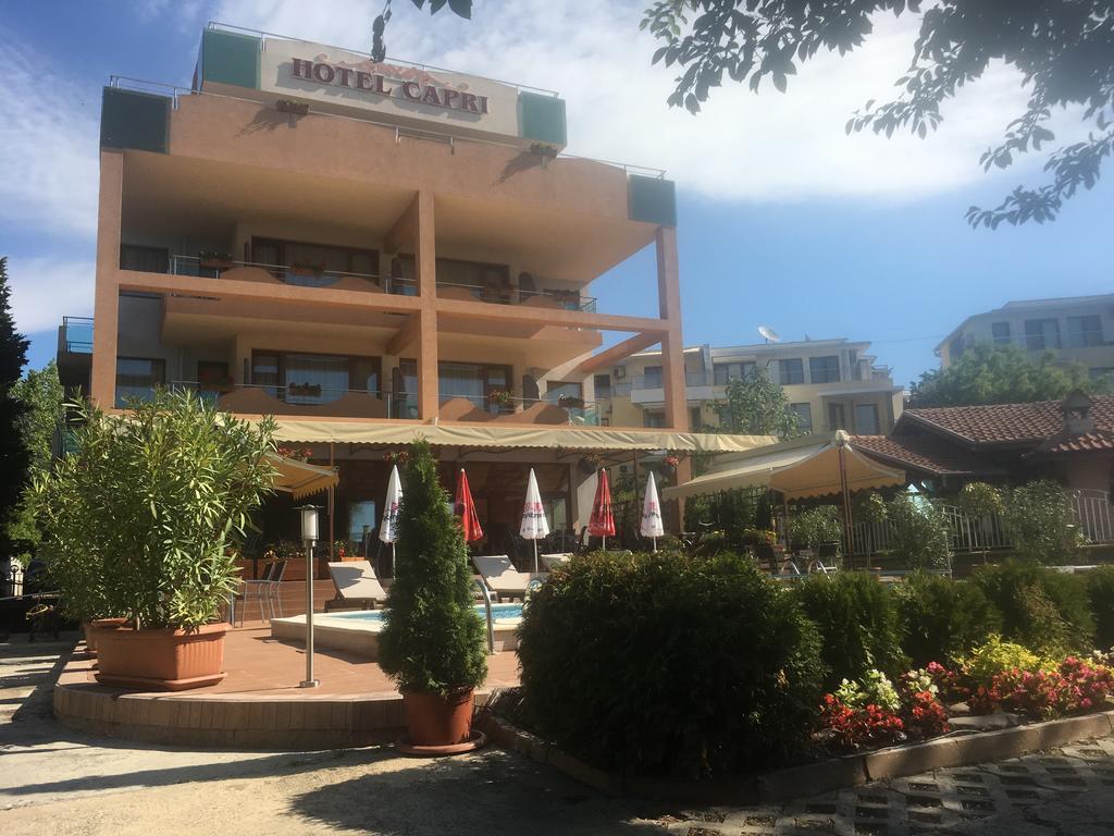 Hotel Capri เนเซบาร์ ภายนอก รูปภาพ